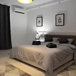 Voguish 3 Bedroom Apartamento