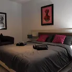 Voguish 3 Bedroom * St. Paul's Bay