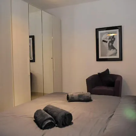 Voguish 3 Bedroom Apartman *