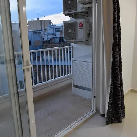 Voguish 3 Bedroom * St. Paul's Bay