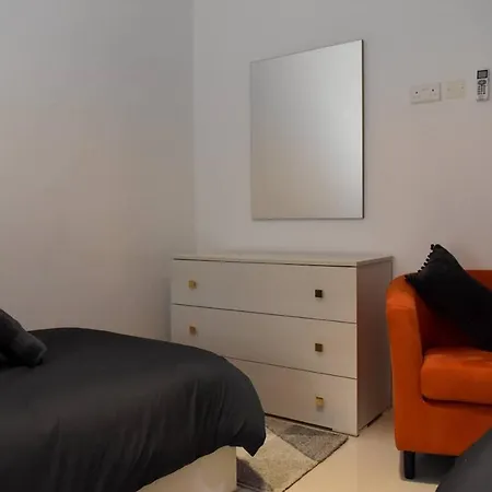 Voguish 3 Bedroom * St. Paul's Bay