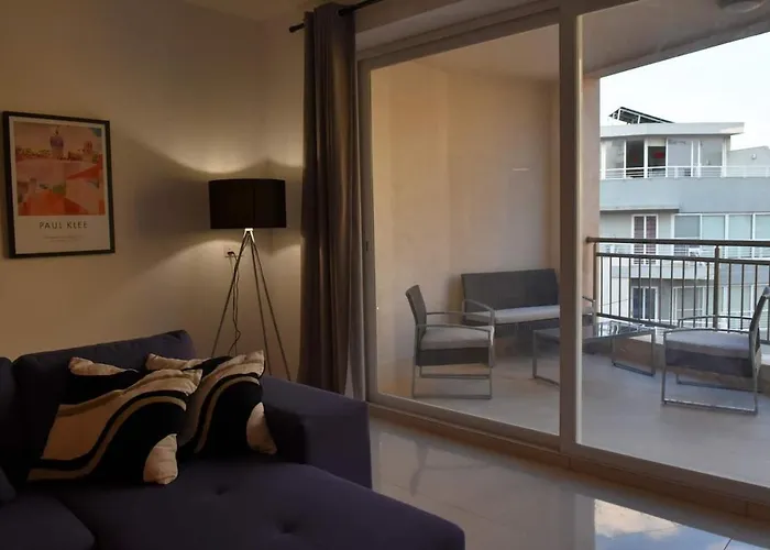 Voguish 3 Bedroom Apartamento