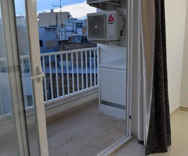 Voguish 3 Bedroom * St Paul's Bay