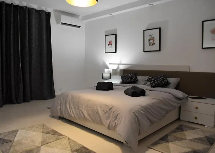 Voguish 3 Bedroom Apartamento