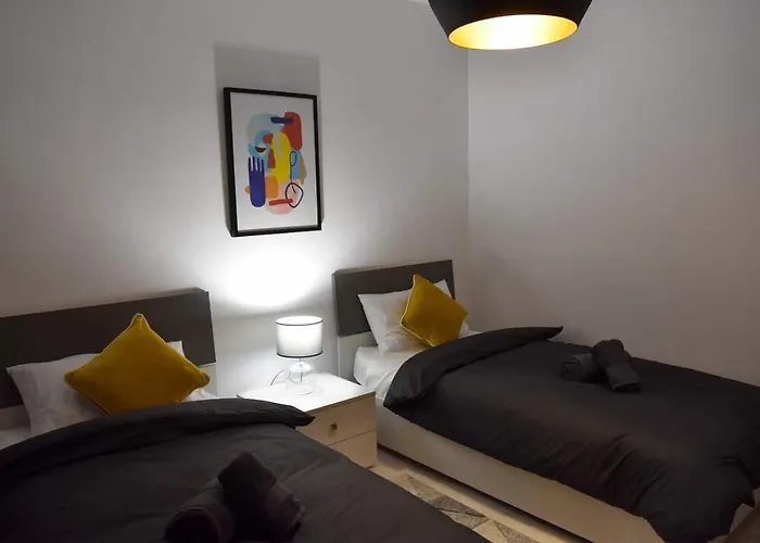 Voguish 3 Bedroom Apartamento